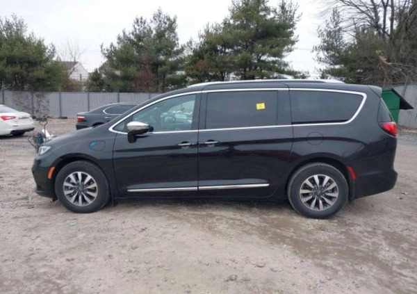 Chrysler Pacifica cena 99000 przebieg: 40803, rok produkcji 2021 z Bełżyce małe 92